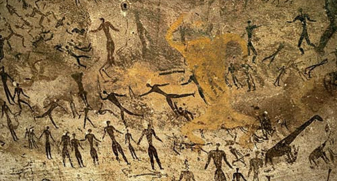 Desde los tiempos más remotos de la prehistoria, cuando el hombre comenzó a tener conciencia de sí mismo y de su entorno, fue cuando surgió en él la idea imaginativa de su lugar en el mundo.