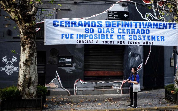 Ante la emergencia por la pandemia y el impacto económico en el sector, la Legislatura aprobó la eximición del pago de Ingresos Brutos para la gastronomía.