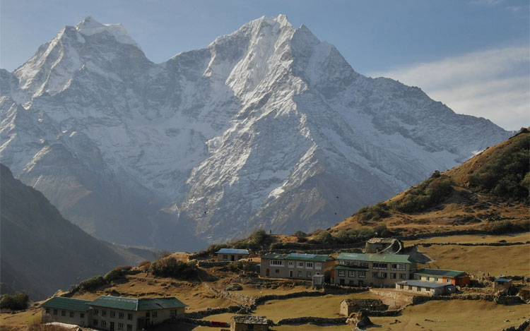 Nepal, tan escarpado como sus montañas
