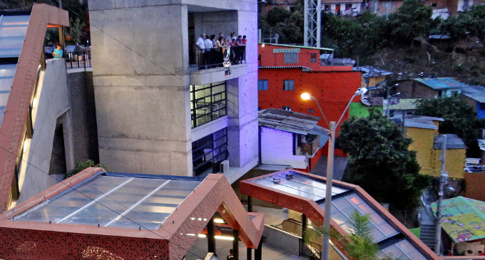 Medellín, el modelo para urbanizar las villas