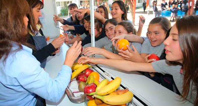 Hábitos saludables en la escuela, una iniciativa de los más chicos para los más grandes