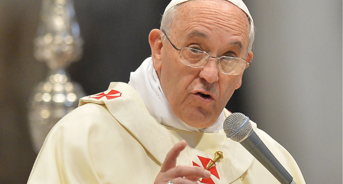 El papa Francisco casará a una madre soltera el próximo domingo