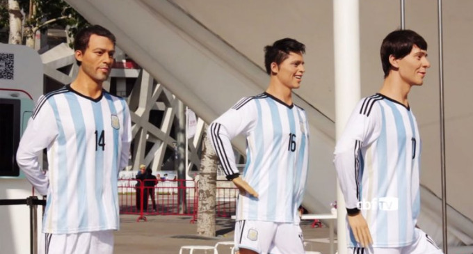 Antes del Superclásico de las Américas, en el país asiático realizaron seis esculturas de los jugadores. Tres de Argentina y tres de Brasil. Pero ¿las estatuas se parecen a los futbolistas?