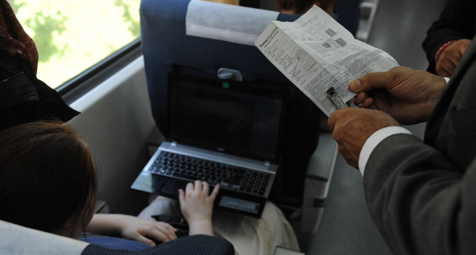 El ministro de Transporte, Florencio Randazzo, señaló que esta cifra muestra la necesidad que existía para que existiera este servicio que inauguró; cuesta $240 en Primera y $290 en Pullman