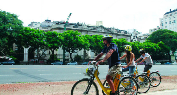 Una vuelta por Buenos Aires en 10 paseos