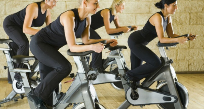 Spinning yoga para quemar calorías