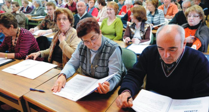 Ir a la universidad ayuda a los mayores a conservar su inteligencia emocional