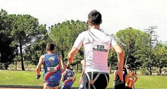 Retrorunning: la insólita pasión de correr hacia atrás