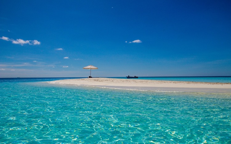 Alucinantes paisajes de playas con el agua más cristalina del mundo.