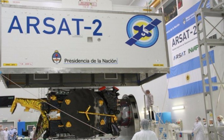 El satélite geoestacionario, diseñado y construido por Argentina para favorecer la exportación de contenidos audiovisuales, será lanzado desde el puerto espacial de Kourou, en la Guayana Francesa.