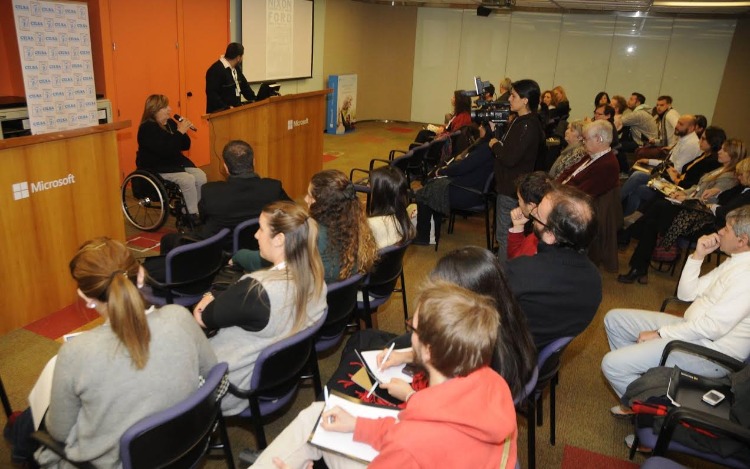 Fue en el marco del Encuentro de Tecnología para Fines Sociales organizado por CILSA y Microsoft. La jornada anual gratuita estuvo orientada a organizaciones del Tercer Sector y tiene el objetivo de brindarles capacitación en tecnología y propiciar un espacio de networking con sus pares. La iniciativa se lleva a cabo desde el año 2008, participaron más de 600 ONGs y, en los últimos dos años Microsoft, ha invertido 107 millones de pesos entre donación de dinero y software.