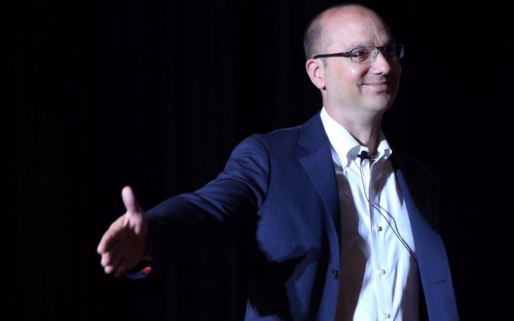 Andy Rubin, creador de Android, lanza un smartphone para competir contra Apple y Google