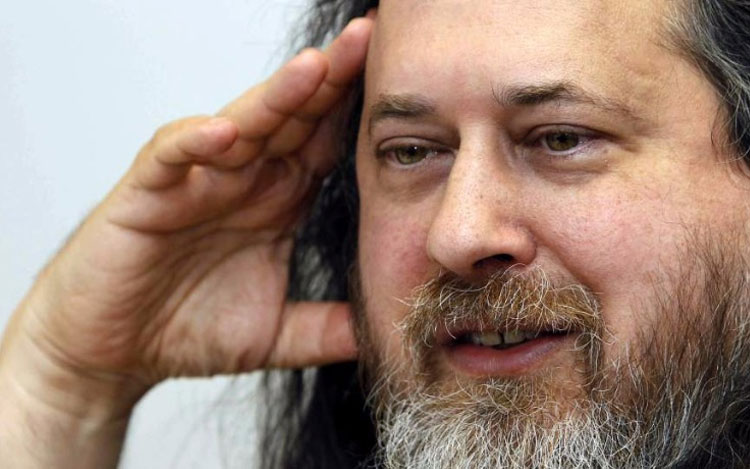 Richard Stallman en Argentina: "Tu libertad en el uso de computadoras y telefonos"