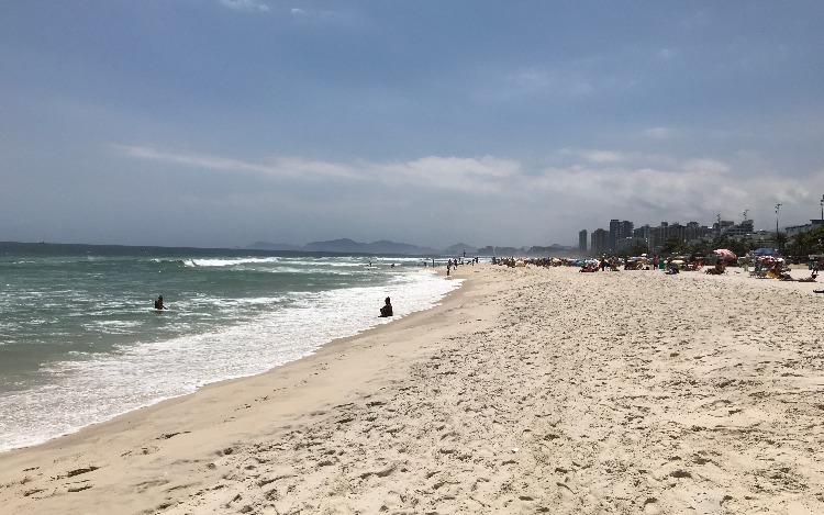 La segunda escala de nuestro viaje en el Costa Fascinosa es Río de Janeiro, que nos recibe con un día ideal para visitar la Barra de Tijuca.