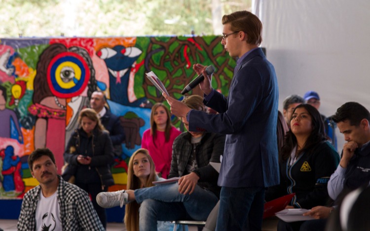 Concluye el Programa Scholas Ciudadanía Naucalpan, en el Estado de México. Se ha contado con la participación de 200 estudiantes de escuelas públicas y privadas y de diferentes confesiones religiosas. Durante la experiencia se ha trabajado sobre dos problemáticas que previamente seleccionaron; corrupción y discriminación.