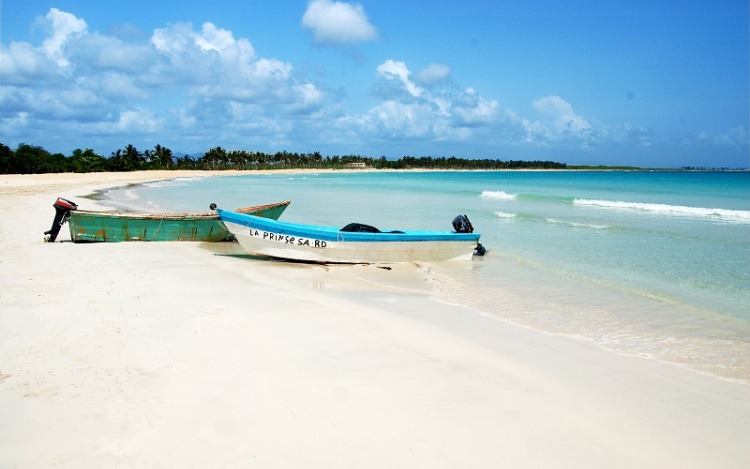República Dominicana facilita el ingreso al país con el costo de la tarjeta de turismo incluido en los boletos aéreos
