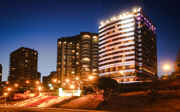El emblemático hotel de Mar del Plata deja su huella en el camino hacia una industria sustentable.