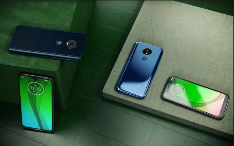 
			El moto g llegó en 2013 para redefinir el mercado de los smartphones a nivel global. Desde entonces, son cada vez más los usuarios que apuestan por teléfonos premium, con precios accesibles, sin sacrificar la calidad, la accesibilidad y la confiabilidad que esperan.