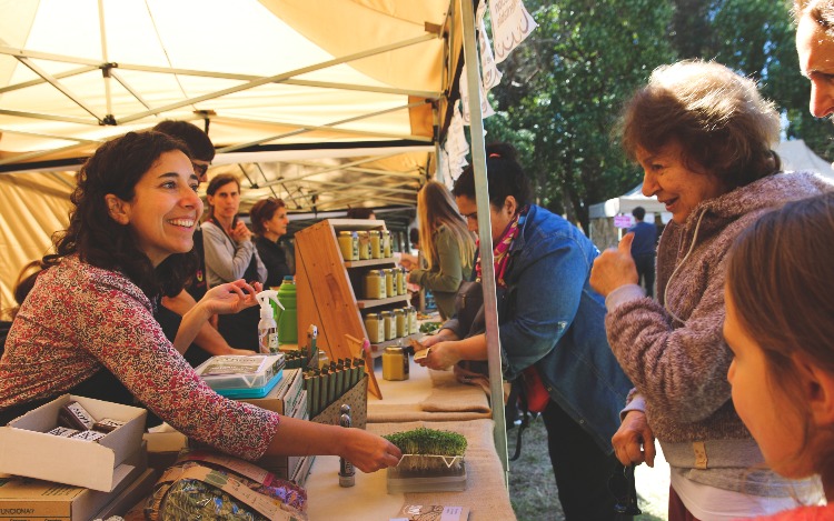 Es en la Ciudad de Necochea y se suma a los 8 mercados semanales que actualmente están abiertos en CABA y GBA. El objetivo es continuar promoviendo y expandiendo el consumo responsable, la alimentación saludable, la producción sustentable y el desarrollo local.