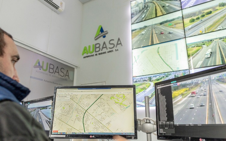 La información compartida por la plataforma le permitirá a AUBASA identificar los puntos de congestión para que se definan obras de infraestructura, mejorando así el flujo de vehículos en la ciudad.