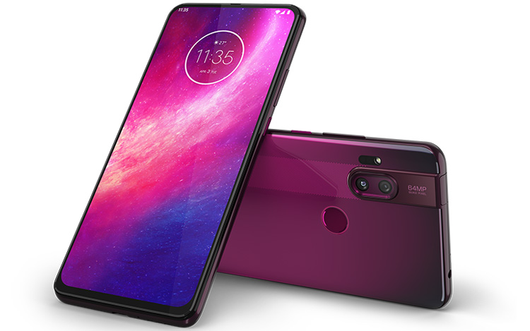 El nuevo smartphone cuenta con una cámara principal de 64 megapíxeles de ultra-alta resolución, una cámara frontal pop-up de 32 megapíxeles y una increíble pantalla Full HD+ de 6,5" de borde a borde.