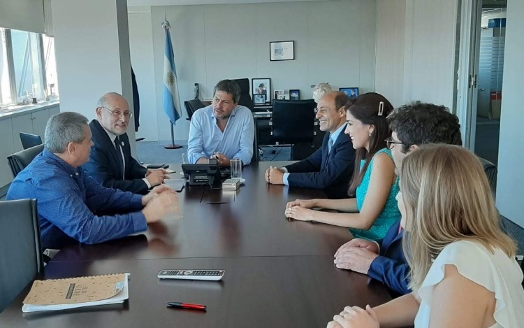 Cámaras de turismo Uruguaya y Argentina, abrieron mesa de diálogo con el Gobierno Argentino