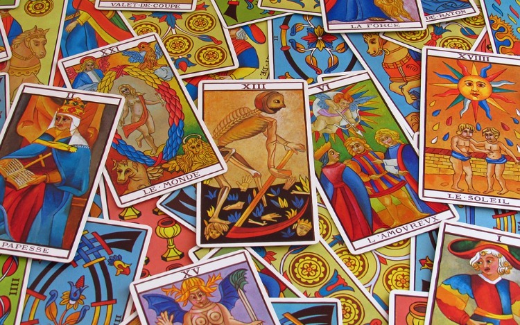 ¿Te preocupa el futuro? El tarot puede darte las respuestas que estás buscando