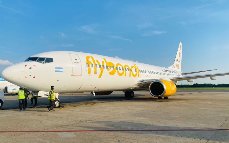 Flybondi anunció un plan de crecimiento que busca duplicar su flota y la cantidad de pasajeros