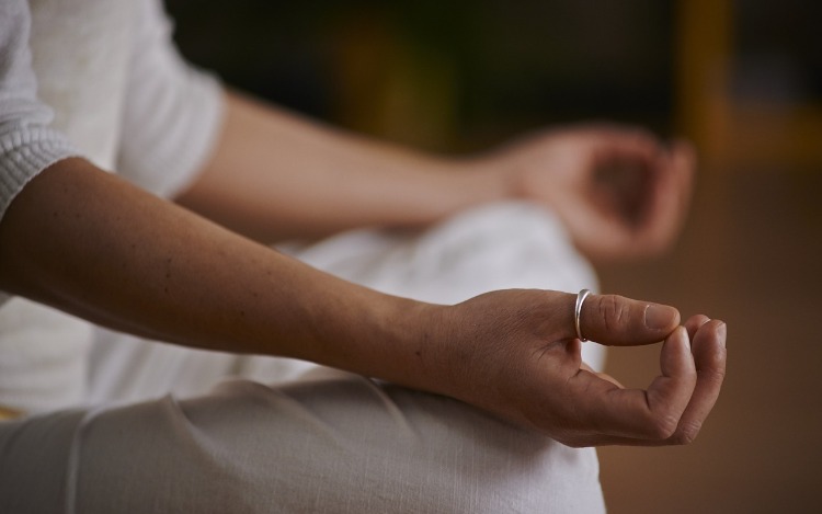 El arte del yoga y la meditación: la llave para aprender a manejar el estrés