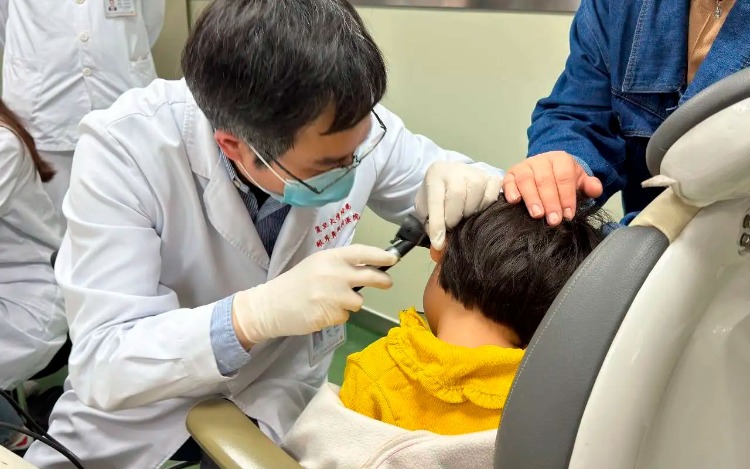 La terapia génica logra recuperar la audición en niños sordos