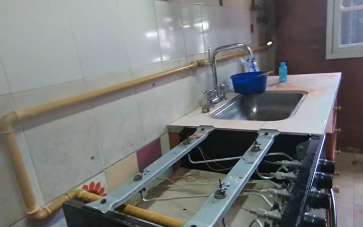 
			A través de la iniciativa "Instalaciones Solidarias", MetroGAS facilita el acceso del servicio de gas a distintas ONG y comedores de barrios vulnerables