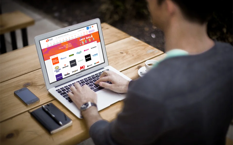 
			¿Qué productos y de qué categorías despertaron mayor interés entre los 2,4 millones de usuarios que ya navegaron el sitio? Solidaridad entre el top ten de categorías.