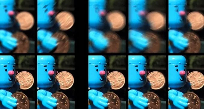 ¿Adiós a las gafas?: Crean una pantalla que corrige la visión