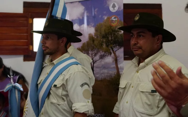 
			Se realizó un acto con la participación de autoridades nacionales y locales, una muestra de trabajos de escuelas de la zona y una obra de teatro presentada por un jardín de infantes.