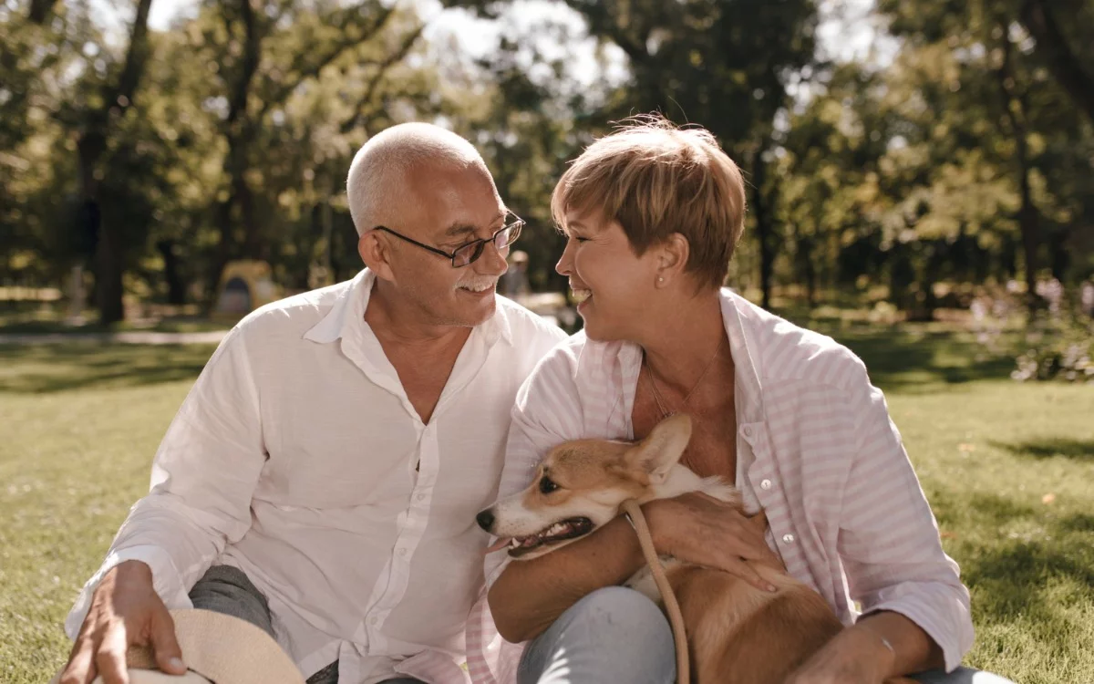 La convivencia con animales mejora la salud intestinal en adultos mayores y reduce los efectos del aislamiento, según científicos de Italia y Rusia.