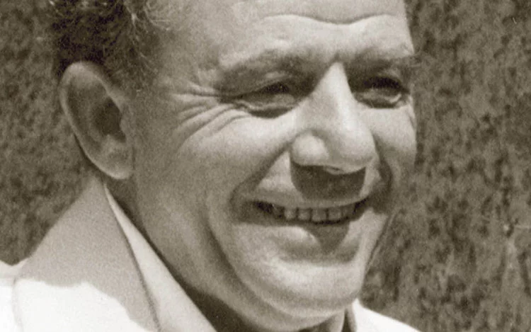 La Iglesia católica anunció que iniciará el proceso de beatificación del Padre Mario, el sacerdote reconocido por “curar” con sus manos.