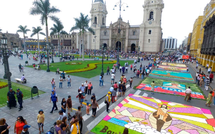 Destinos con ofertas de viaje son: Lima, Ica, Cusco, Arequipa, Paracas, Huaraz, Tarapoto, Iquitos, Pucallpa, Chachapoyas, Piura, Tumbes y Tambopata.
Descuentos para paquetes de 3 días/2 noches, 4 días/3 noches, full days, noches de alojamiento, restaurantes y excursiones en Lima.