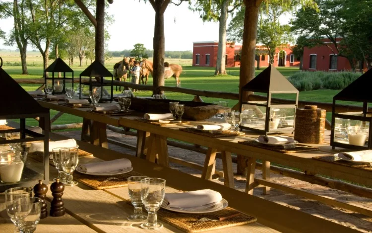 
			Adiós al invierno boreal. Déjate seducir por las altas temperaturas y todo lo que sucede en Buenos Aires cuando llega el calor.