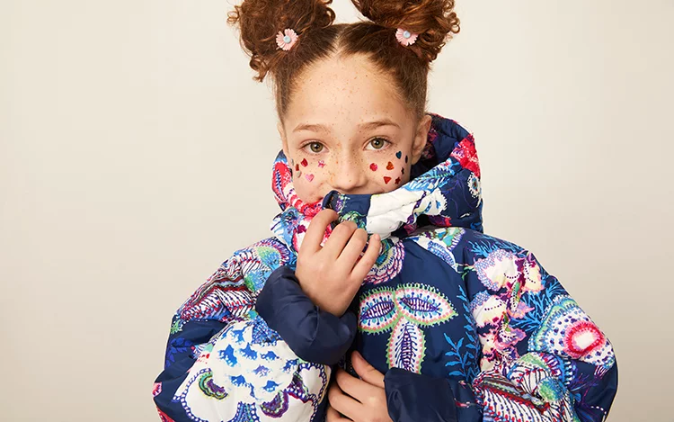 
			En una de las fechas más especiales para los niños de toda la Argentina, Dafiti, el e-Commerce de moda líder de la región, se preparó para ofrecer y entregar sus productos de moda y juguetes preferidos. Encuentra más de 500 marcas internacionales y nacionales para celebrar sin salir de casa y bajo todas las medidas de protección que ha dispuesto el gobierno a raíz del Covid-19.