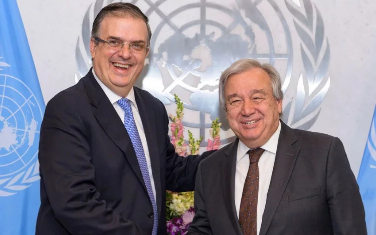 
			El Secretario General se reunió con el canciller mexicano, quien le informó que mañana jueves iniciará el plan que busca impulsar el desarrollo en México, El Salvador, Honduras y Guatemala con la intención de atacar la pobreza que obliga a millones de personas a migrar. Catorce agencias de la ONU participan en esa estrategia.