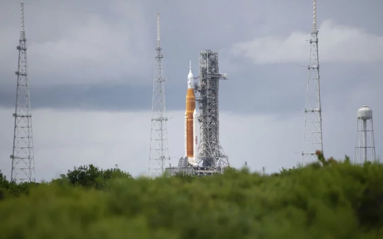El lanzamiento pertenece al programa Ártemis (o Artemisa), que pretende, a largo plazo, realizar viajes de la Luna a Marte.