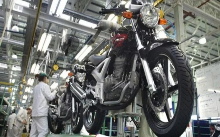 
			La Cámara de Fabricantes de motovehículos, que reúne a las principales terminales del país, anunció que, a partir de hoy, se lanza la tercera etapa del Programa “Mi Moto” para la adquisición de motos de fabricación nacional, en 48 cuotas y tasa bonificada.