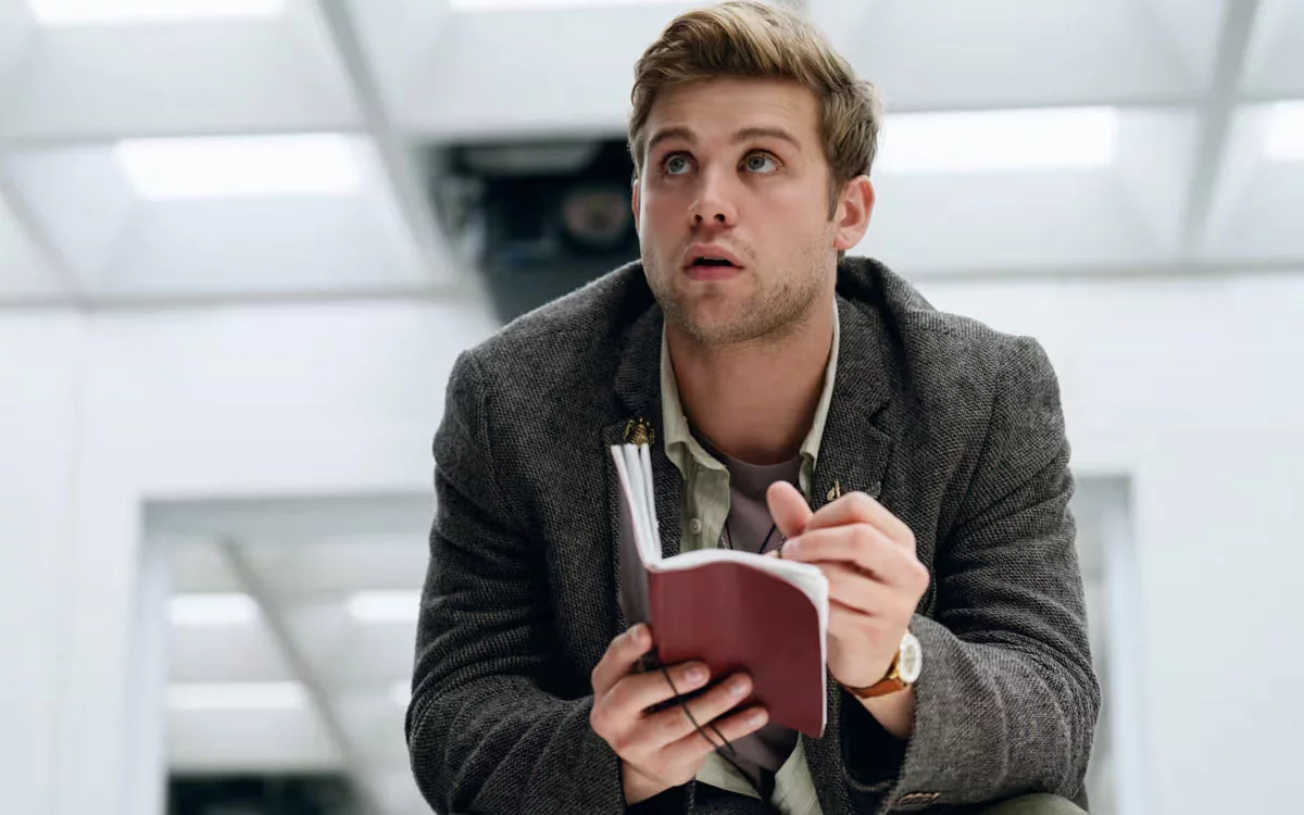 "Prime Target" en Apple TV: Un thriller matemático que conecta pasado y presente