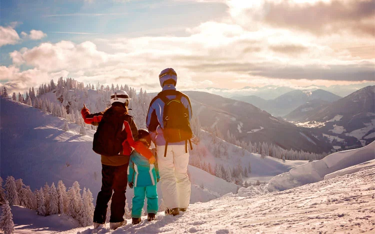 
			Recomendaciones para vacacionar en familia.