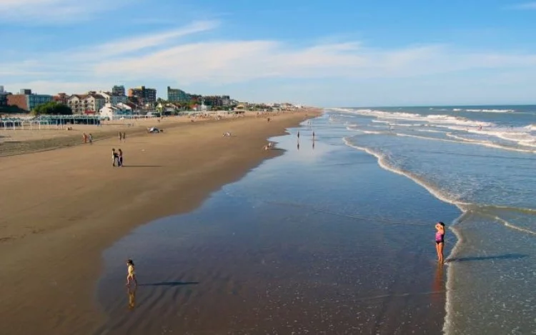 Verano 2020: ¿Cuál son los destinos más económicos en la Costa Argentina?