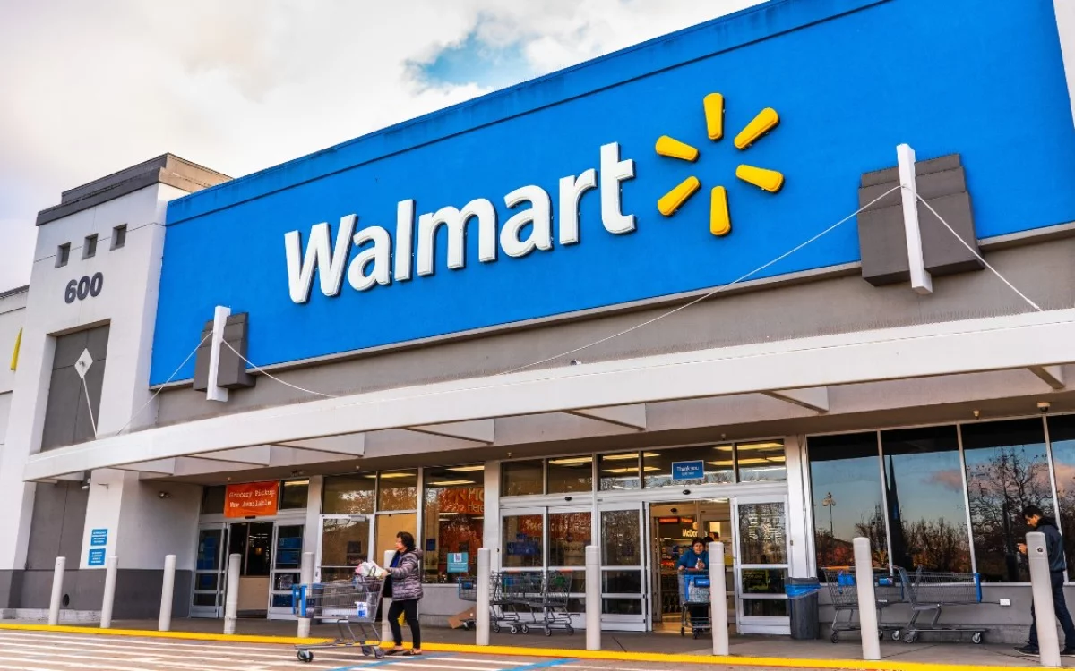 Con más de 3,000 valoraciones positivas, esta cómoda se ha ganado la preferencia de muchos clientes.
